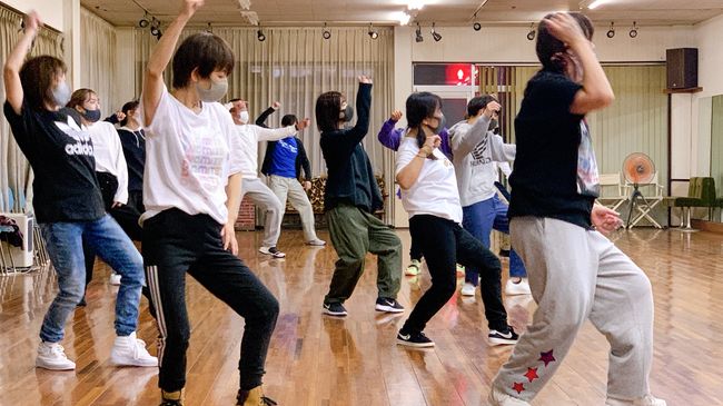 SHINY DANCE ACADEMY【古賀ダンススクール/一般クラス】