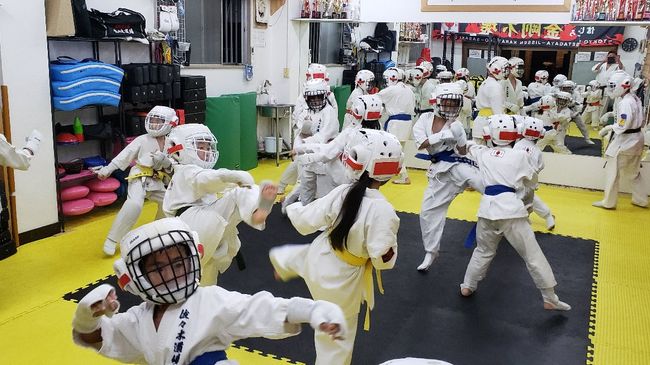 実践空手道　佐々木道場　等々力本部道場