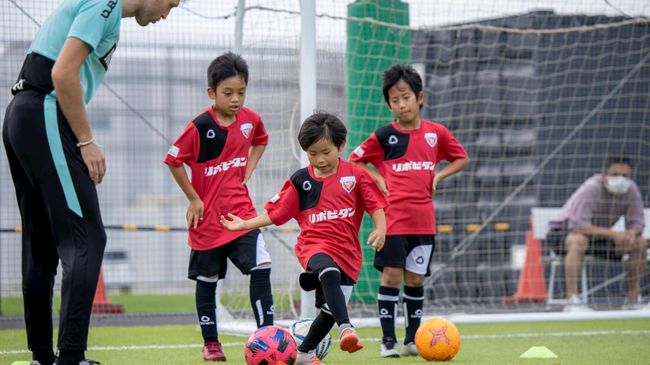 元スペイン代表ダビド・ビジャ監修！DV７スプリングサッカーキャンプ2022開催！