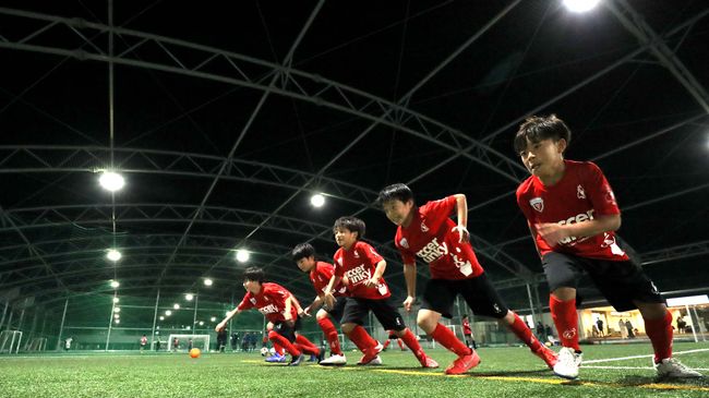 元スペイン代表ダビド・ビジャ監修！DV７スプリングサッカーキャンプ2022開催！