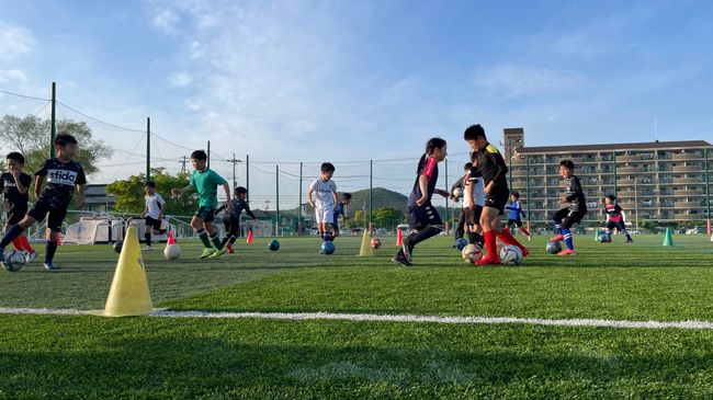 エストレラサッカースクール【小学1年-3年クラス】